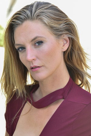 Mona Wales portrait