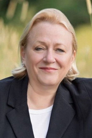 Catherine Austin Fitts portrait