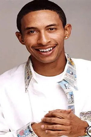 Kamau Holloway portrait