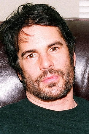 Thom Bierdz portrait