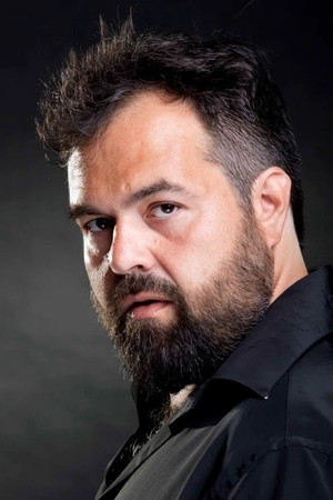 Mark Ullod portrait