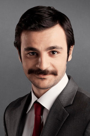Güven Murat Akpınar portrait