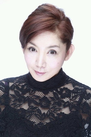 Naomi Oki portrait