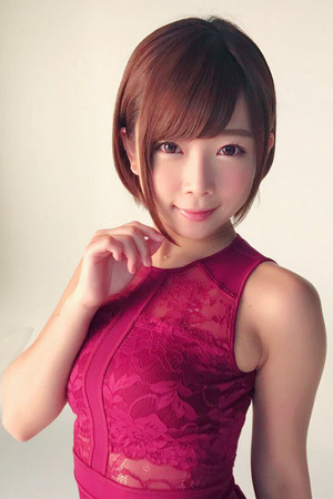 Mana Sakura portrait