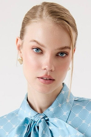 Jane Mirro portrait
