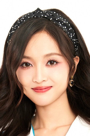 Wu Xuanyi portrait