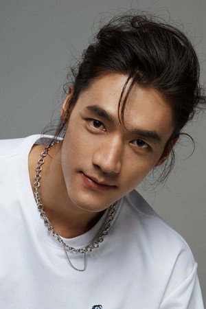 Ci Sha portrait