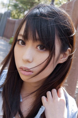Misuzu Kawana portrait