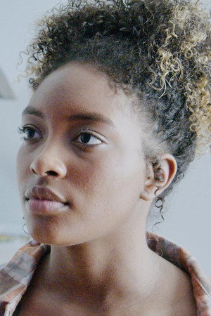 Sarai Quinice portrait