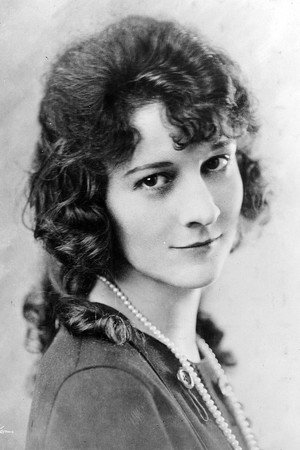 Carol Dempster portrait