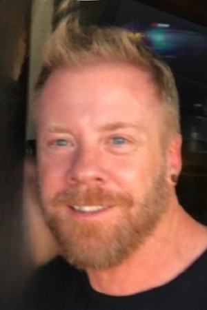 Dyn0 portrait