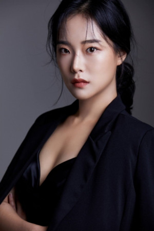 Jin Cho-rok portrait