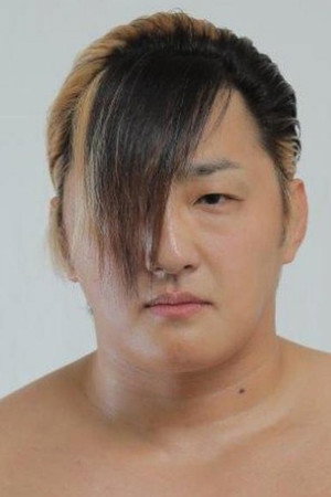 Maki Taichiro portrait