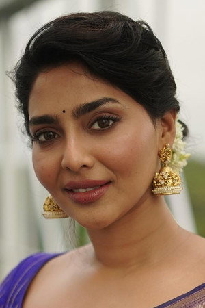 Aishwarya Lekshmi portrait