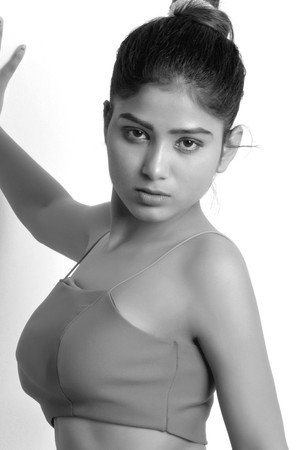 pallavi vawale portrait
