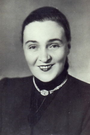 Yelena Kuzmina portrait
