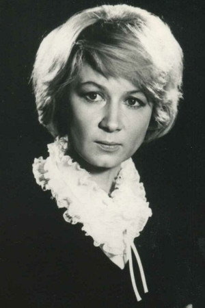 Alla Demidova portrait