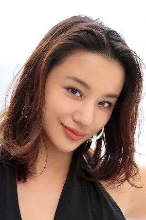 Maryjun Takahashi portrait