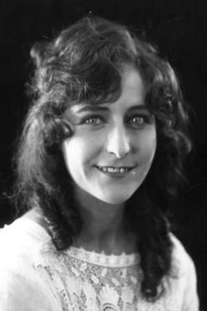 Alma Hinding portrait