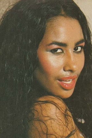 Índia Amazonense portrait