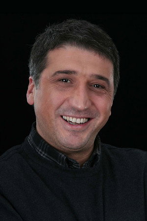 Cem Davran portrait