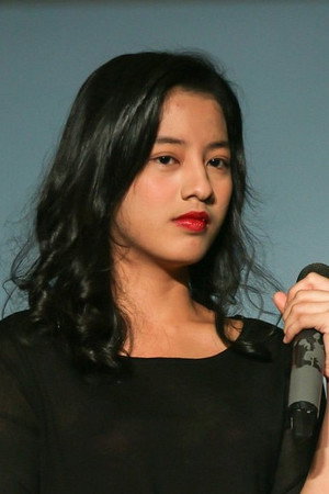 Novinta Dhini portrait