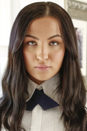 Mila Monet portrait