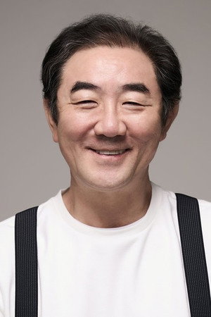 Kim Hong-pa portrait