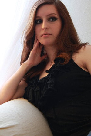 Sara Polton portrait