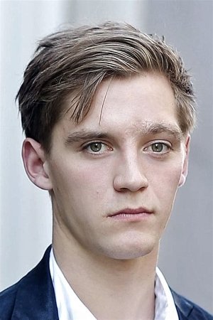 Jonas Nay portrait