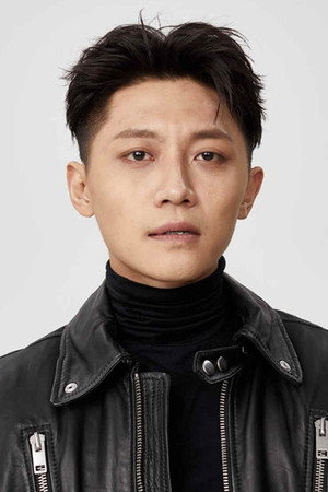 Hou Xuelong portrait