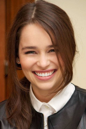 Holly Earl portrait