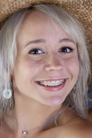 Alice Bong portrait