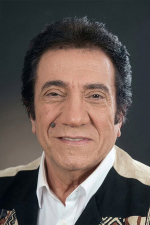 İzzet Altınmeşe portrait