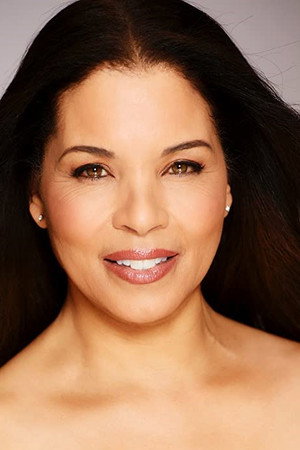 Traci Wolfe portrait