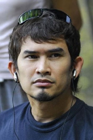 Poj Arnon portrait
