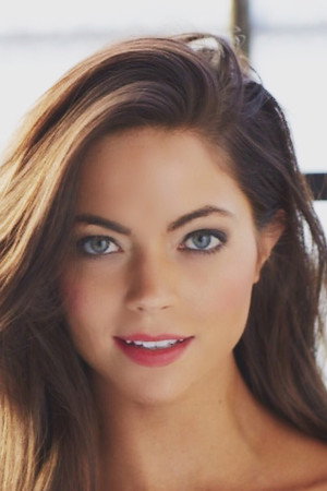 Caitlin Carver portrait