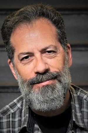 Rom Barkhordar portrait