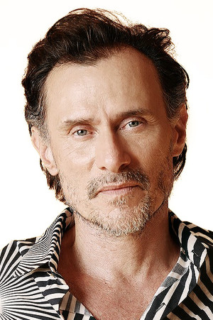 Enrique Díaz portrait