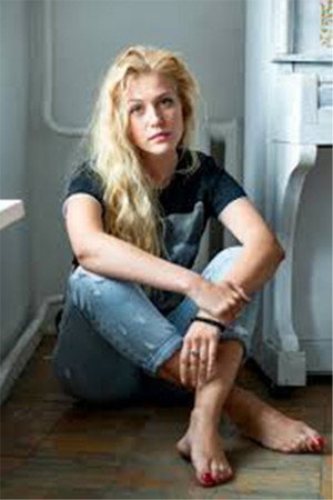 Karina Andolenko portrait