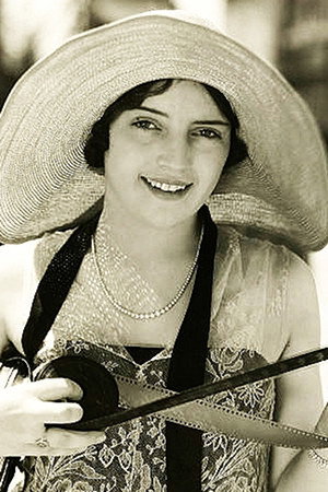 Julie Carter portrait