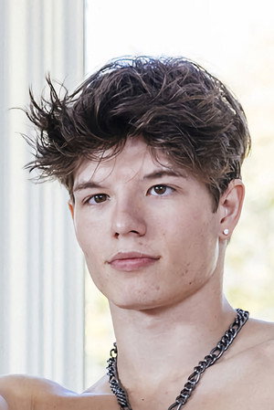 Kai Reynolds portrait