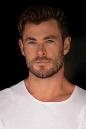 Chris Hemsworth portrait