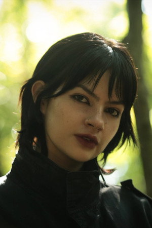 Yanik Flores portrait