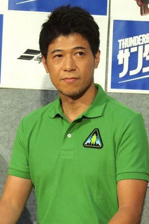 Eiji Hanawa portrait