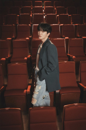 Lee Seong-jong portrait