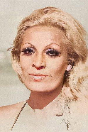 Lale Belkıs portrait