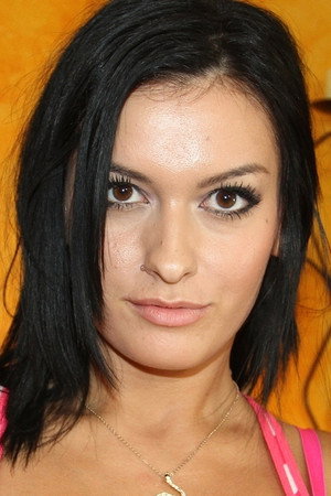 Nadia Capri portrait