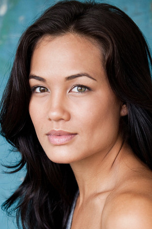 Nadine Nicole portrait