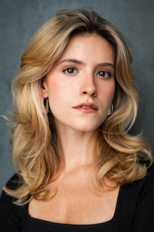 Maddie Close portrait